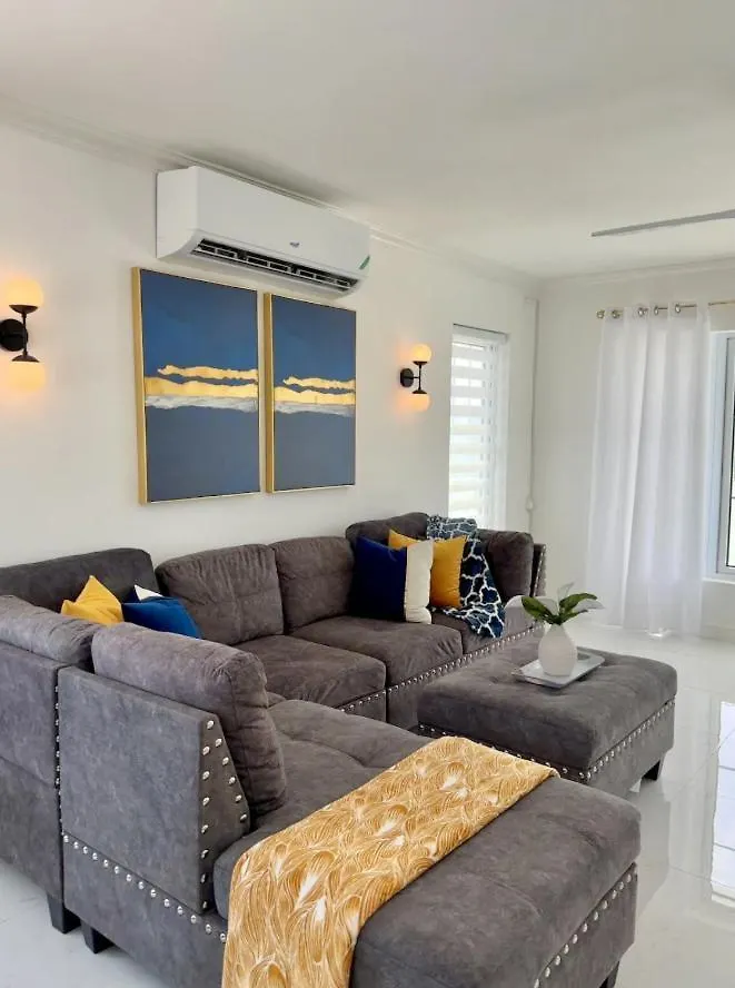 Negril Garden Retreat - 2Br Villa Near The Shore